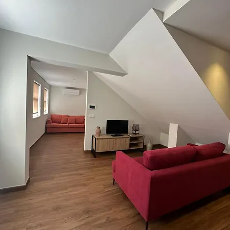 Cozy Miragaia דירה